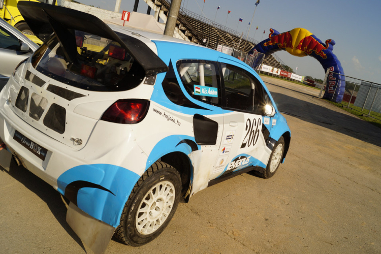 Szeretnénk megmutatni a hazai közönségnek a Colt-ot